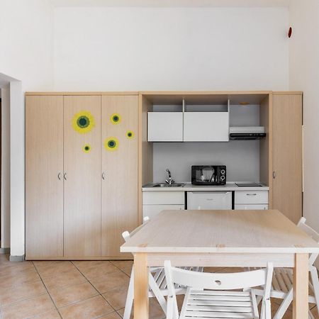 Gramsci 3 Studios By Wonderful Italy Bologna Bagian luar foto