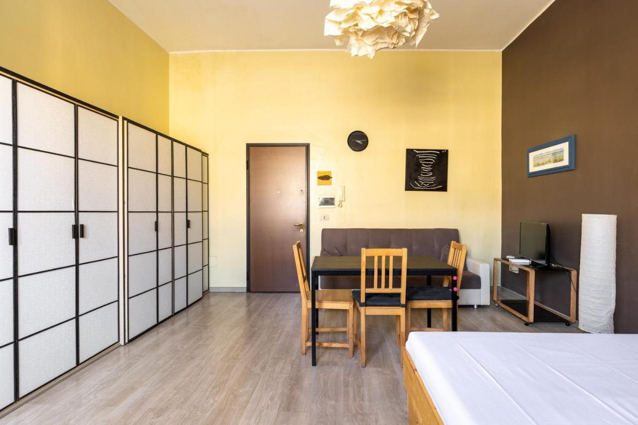 Gramsci 3 Studios By Wonderful Italy Bologna Bagian luar foto